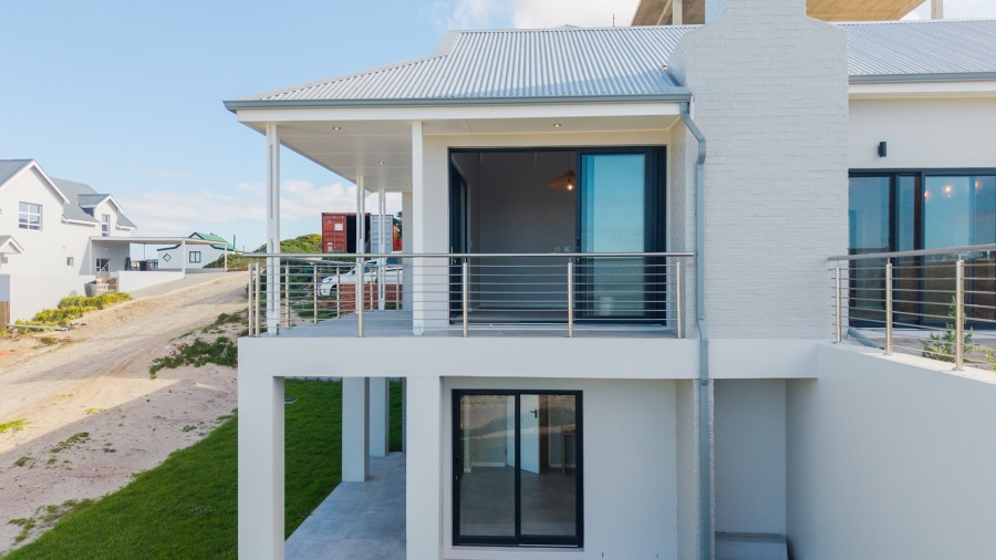 3 Bedroom Property for Sale in Suiderstrand Western Cape